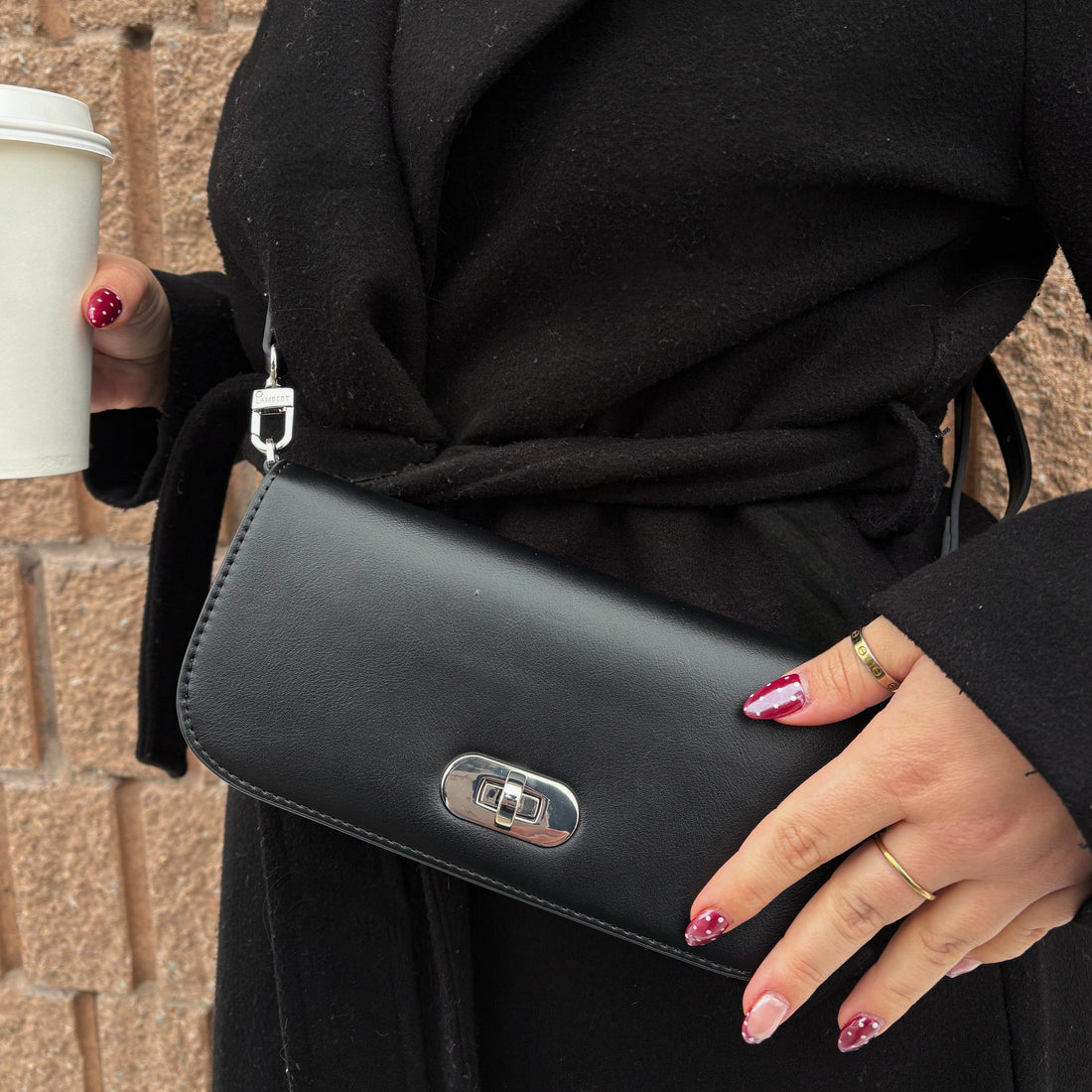 The Dakota – 2-in-1 Black Vegan Leather Crossbody Wallet