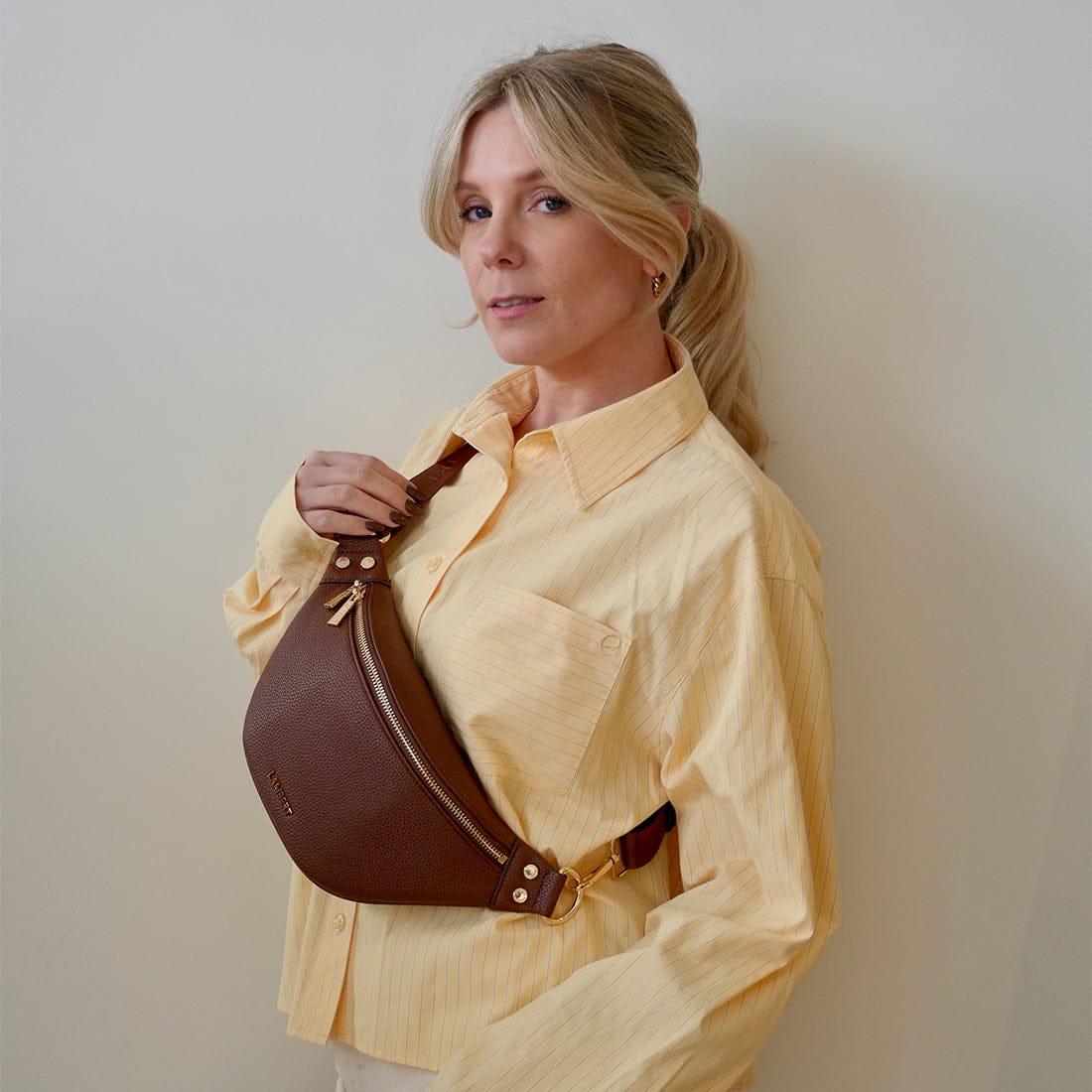 The Sarah – 2-in-1 Hazelnut Vegan Leather Belt Bag