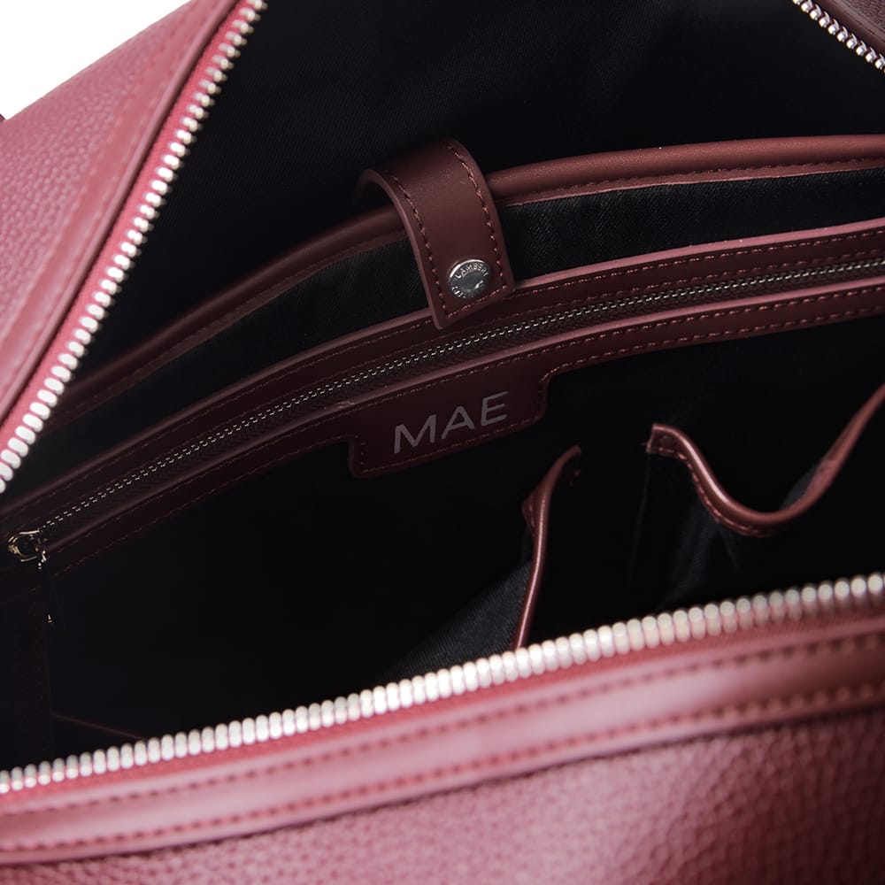 Le Mae - Petit sac de voyage en cuir vegan cassis