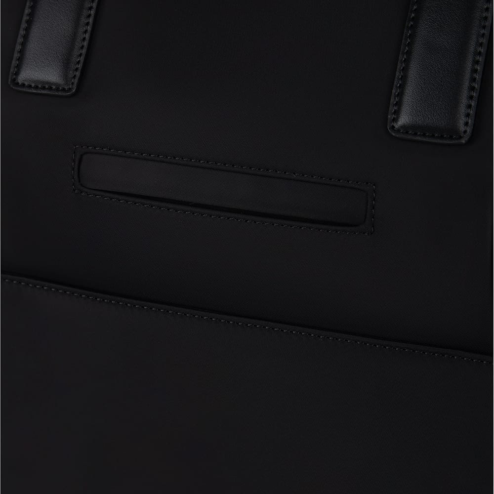 Le Oslo - Sac de voyage fourre-tout en nylon recyclé noir
