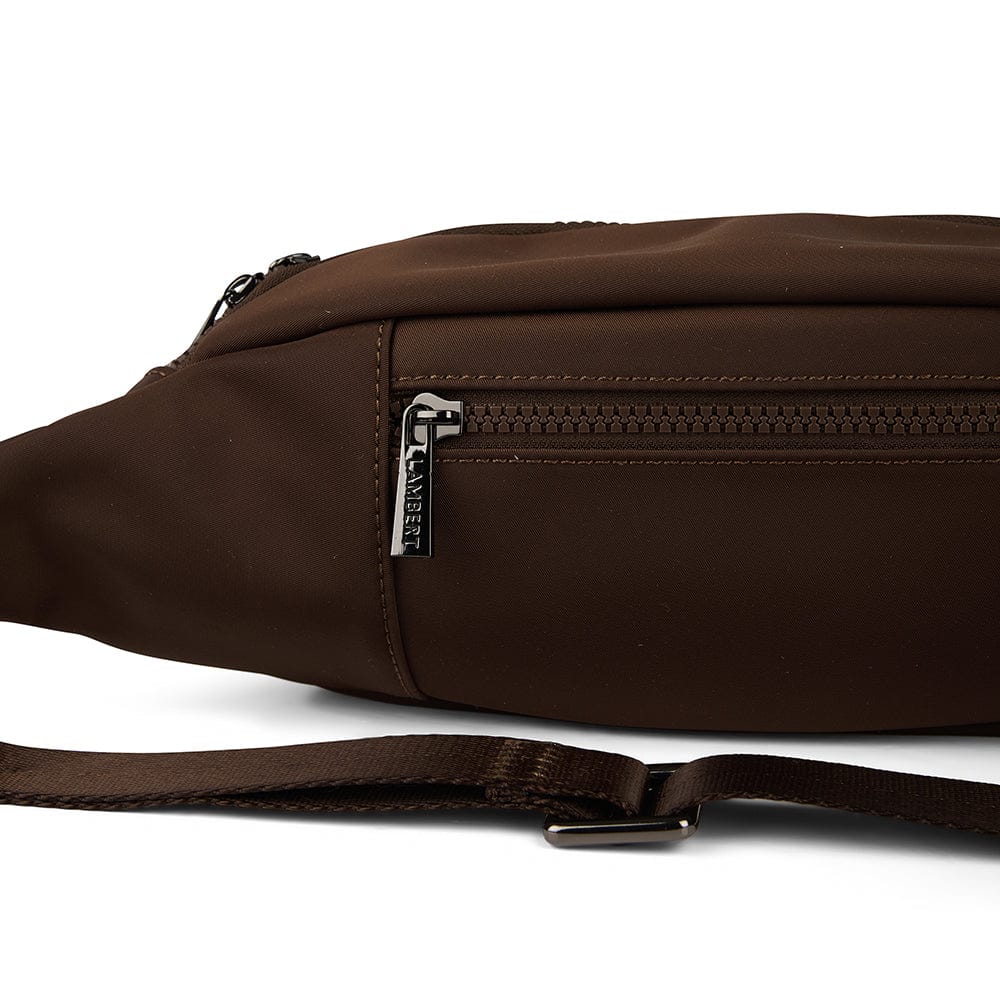 Le Yael – Sac banane en nylon recyclé truebrown
