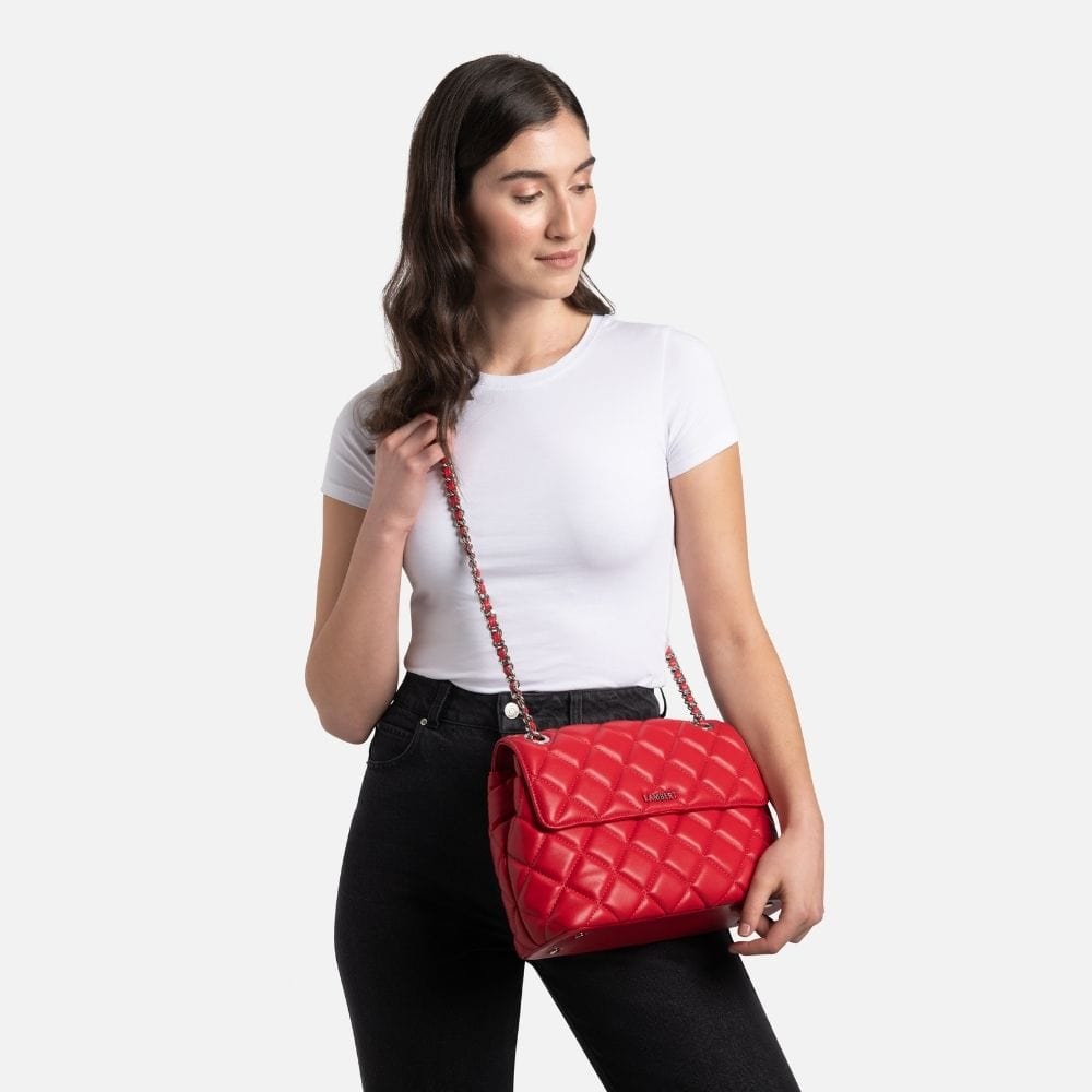 Le Sofia - Sac à main 2-en-1 matelassé en cuir vegan cherry